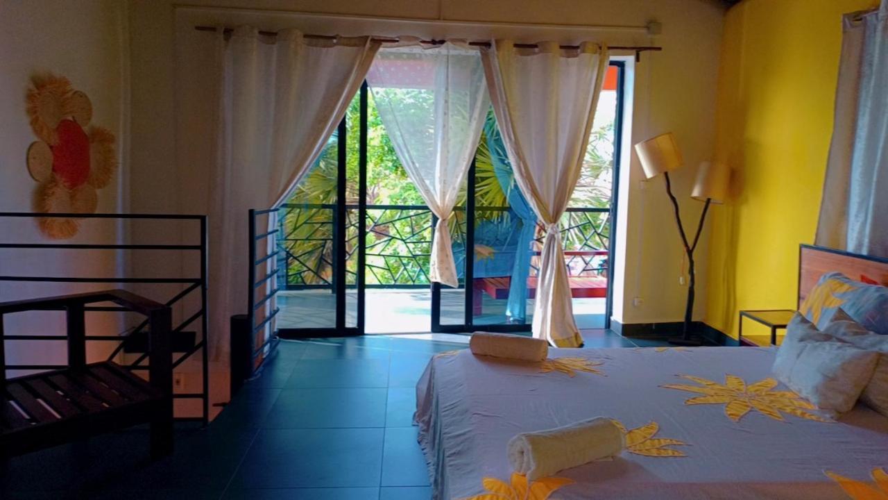 Hotel Le Jardin Des Delices à Mahajanga Extérieur photo