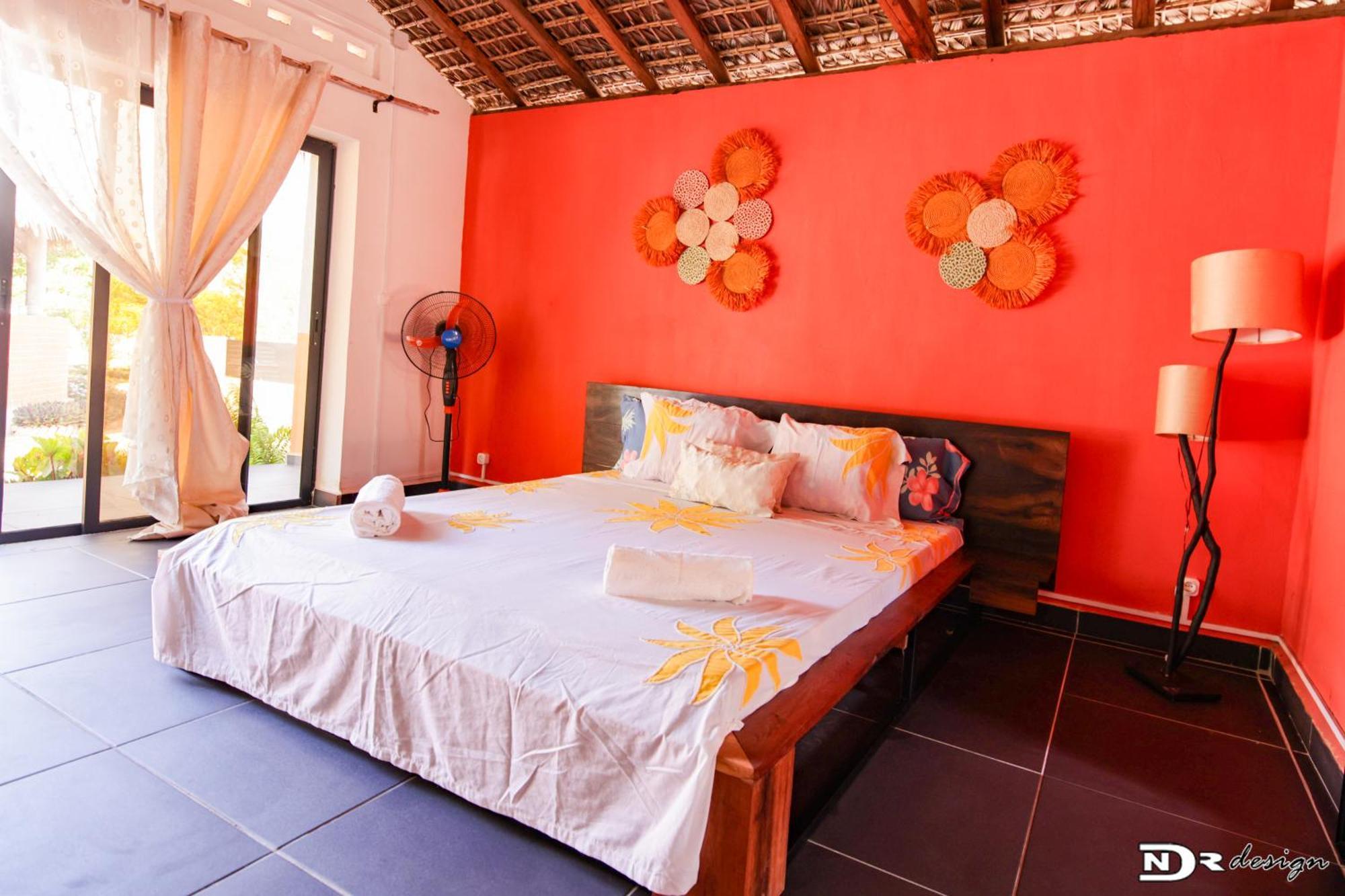 Hotel Le Jardin Des Delices à Mahajanga Extérieur photo