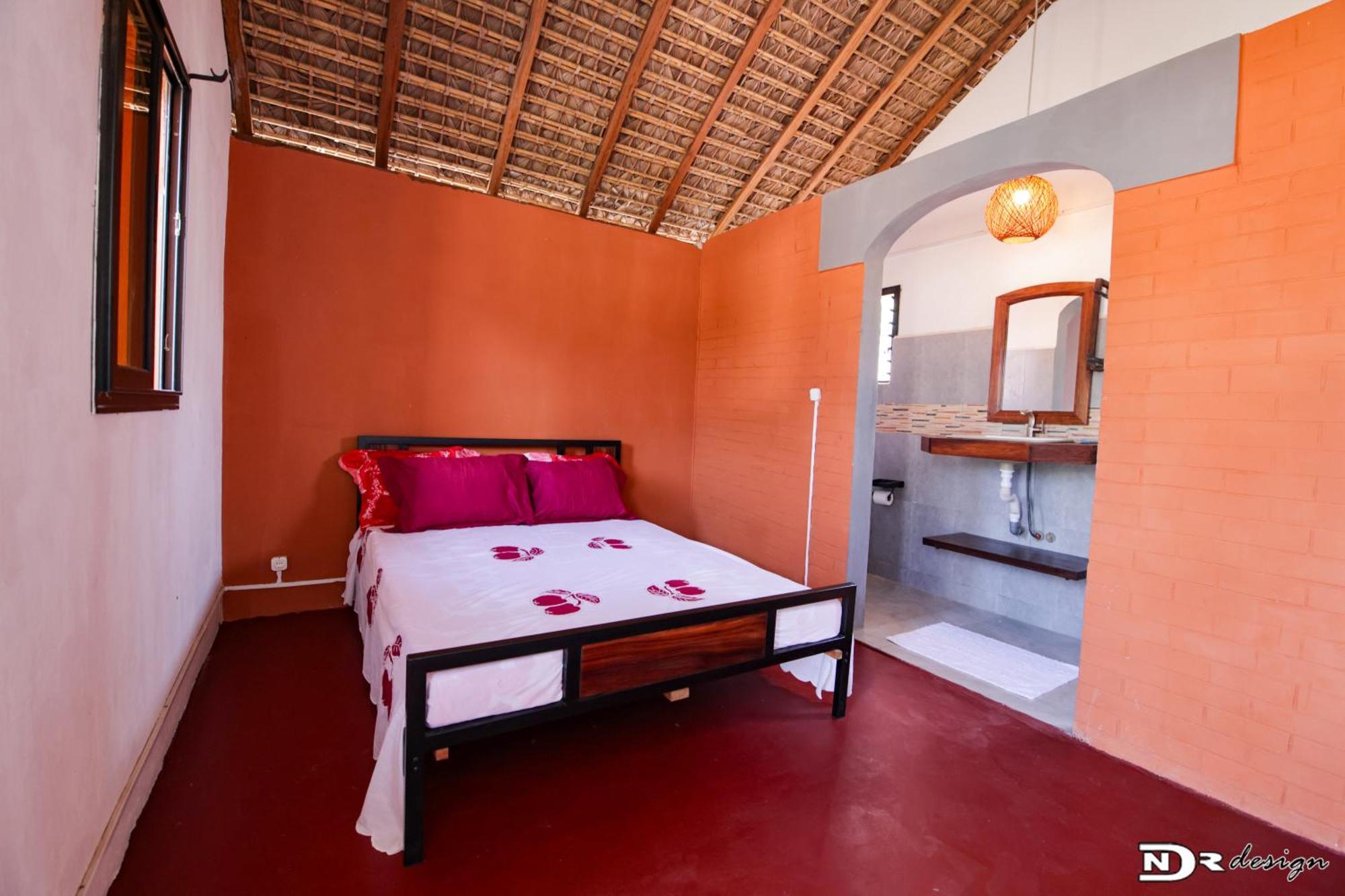 Hotel Le Jardin Des Delices à Mahajanga Extérieur photo